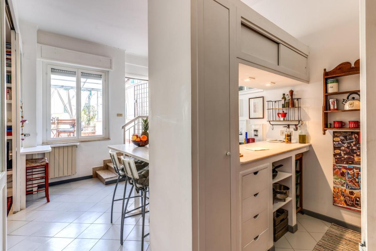 Cozy Flat In Vatican Area With Private Terrace Roma